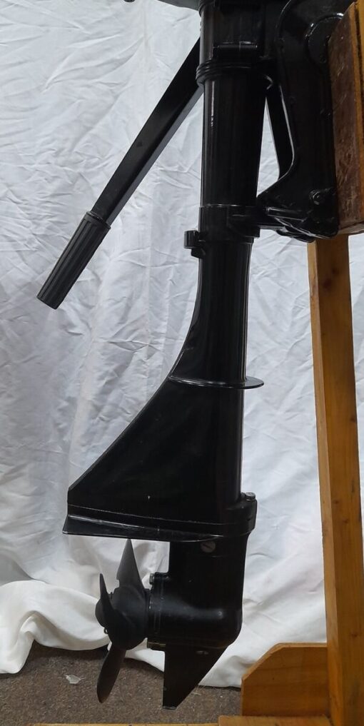 2.5hp Mercury Outboard - Image 11