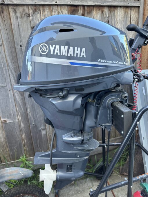 20hp Yamaha Outboard Tiller - Image 4